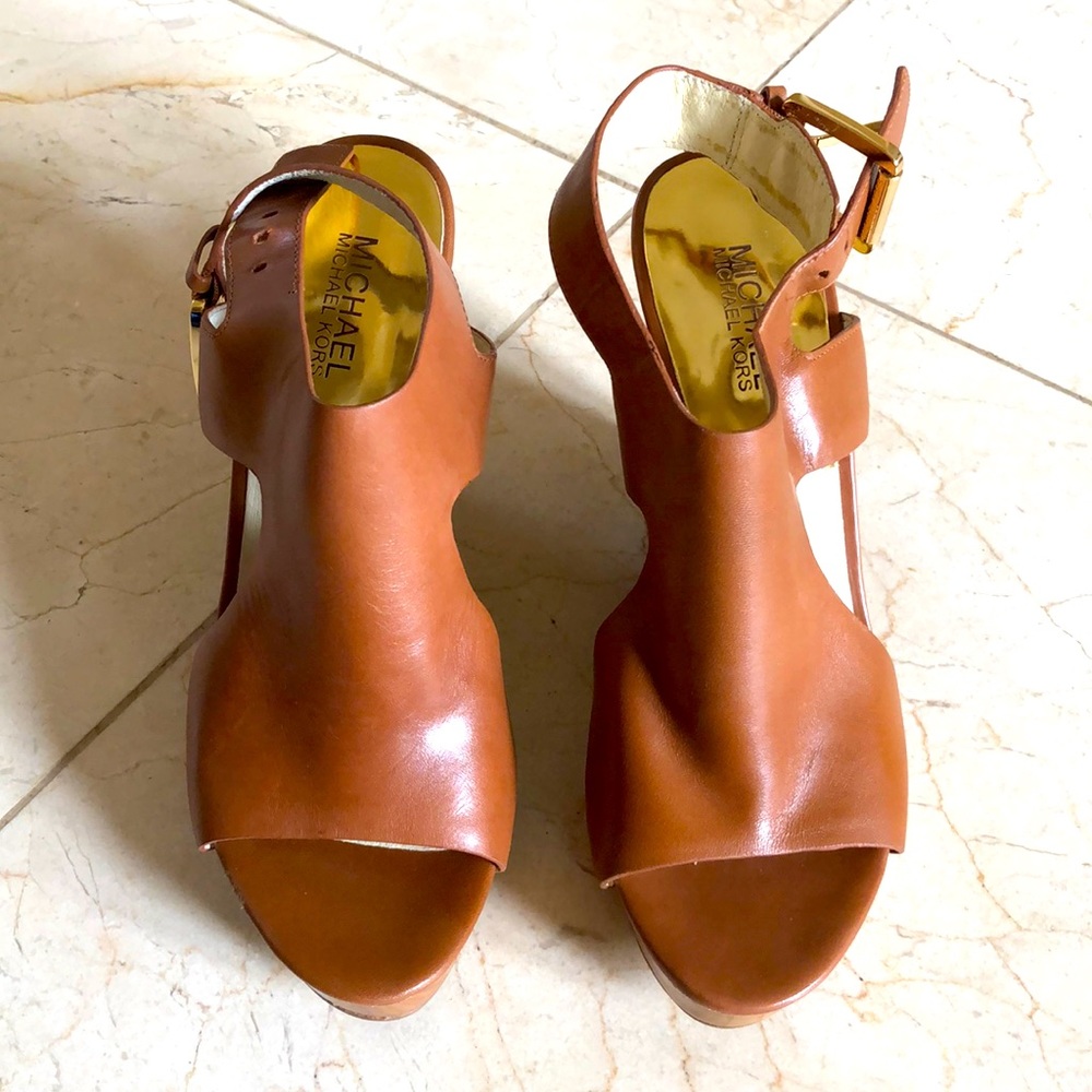 Michael Michael kors brown leather wedges